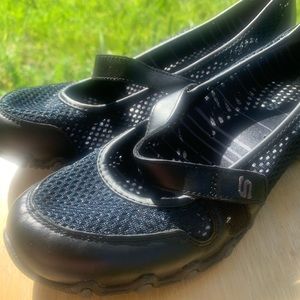 SKETCHERS Soft Mesh Active Wear Work Shoes Flats NWOB